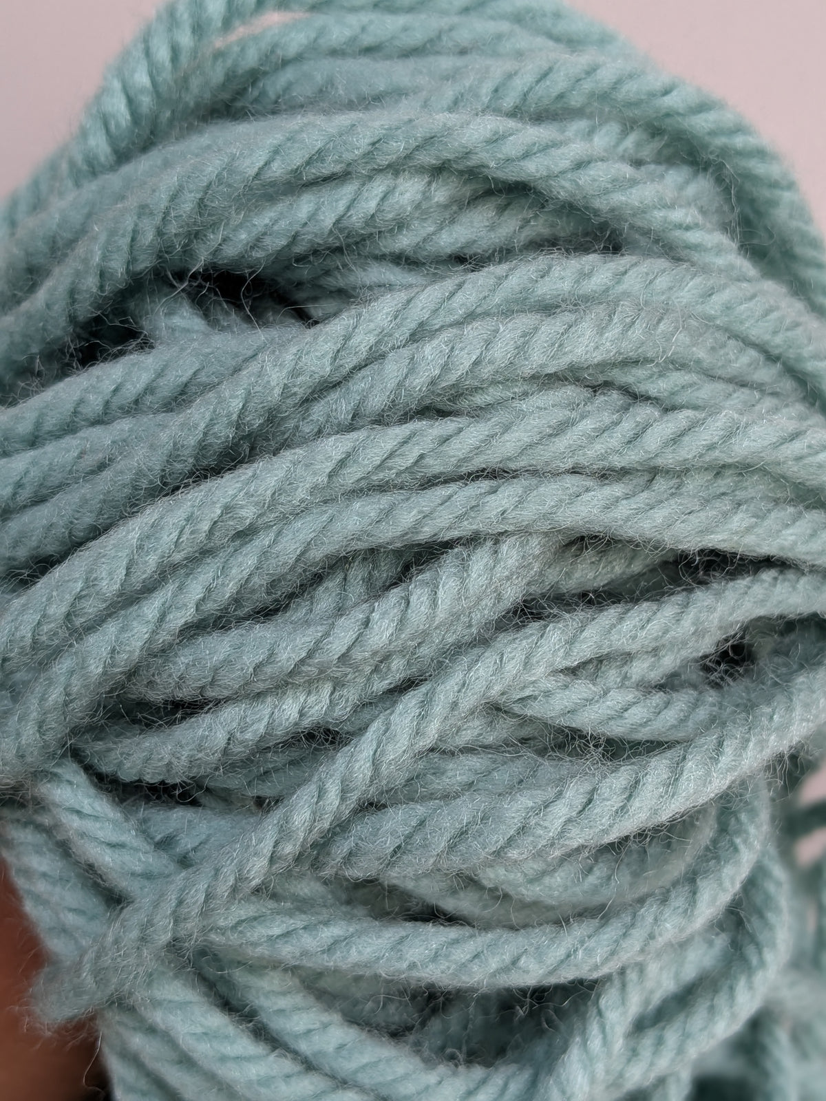 Acrylic weight4 - Sage Green