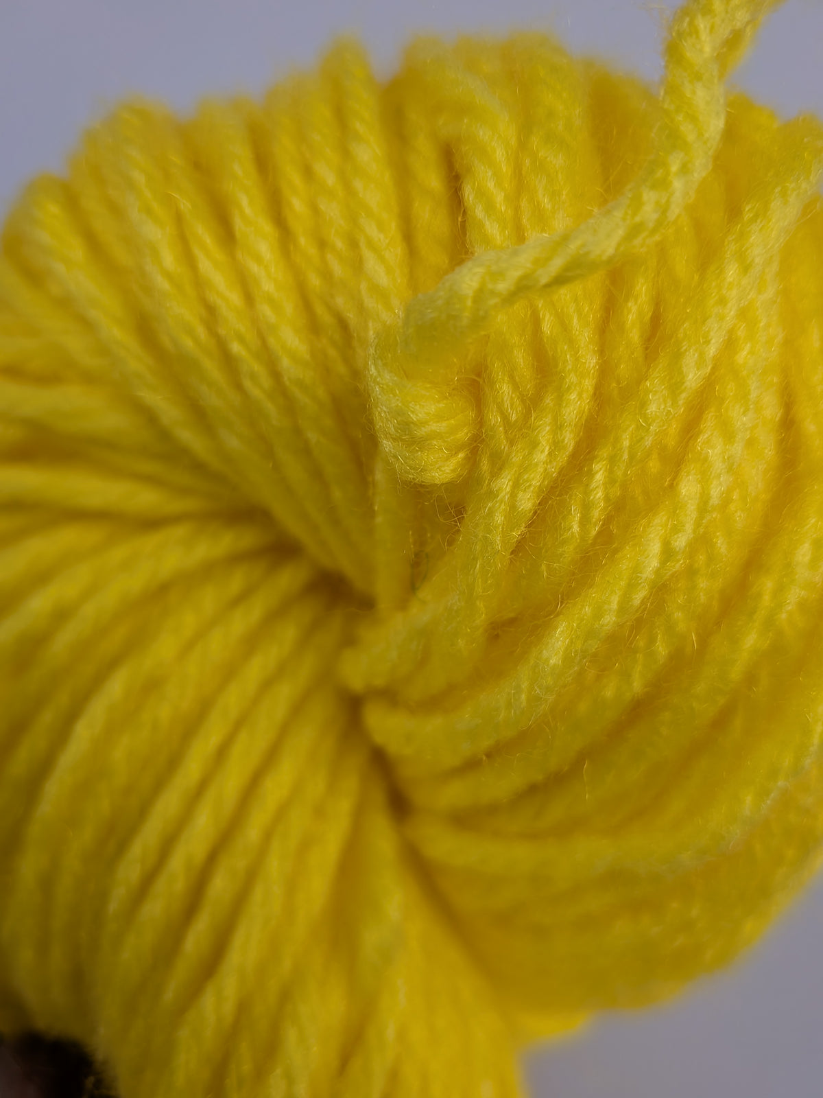 Acrylic weight4 - Yellow